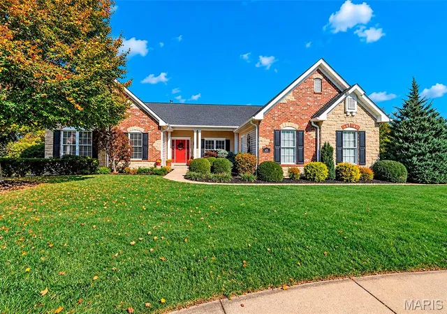 Photo 3 of Single family home for sale at 45 Boulder Crk Ct, Wentzville, MO 63385 | MLS# MIS26060778 | Listing updated on 2026-10-21