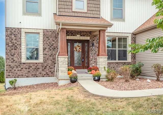Photo 1 of Single family home for sale at 485 Cambridge Manor Dr, Wentzville, MO 63385 | MLS# MIS26060791 | Listing updated on 2026-09-25