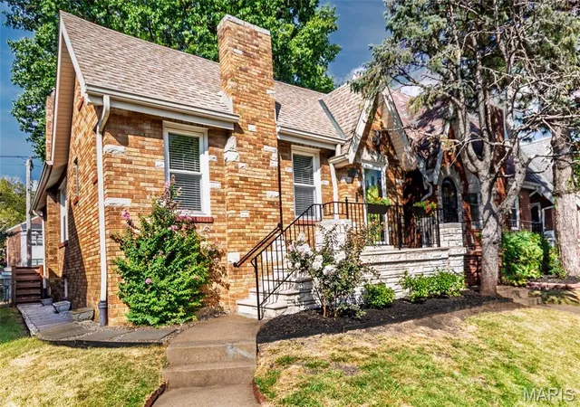 Photo 2 of Single family home for sale at 4979 Pernod Ave, Saint Louis, MO 63139 | MLS# MIS26060795 | Listing updated on 2026-09-23