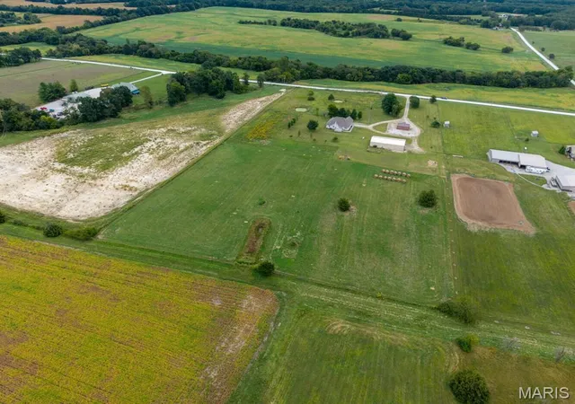 Photo 46 of Single family home for sale at 12201 S Clinkenbeard Rd, Ashland, MO 65010 | MLS# MIS26060808 | Listing updated on 2026-10-15