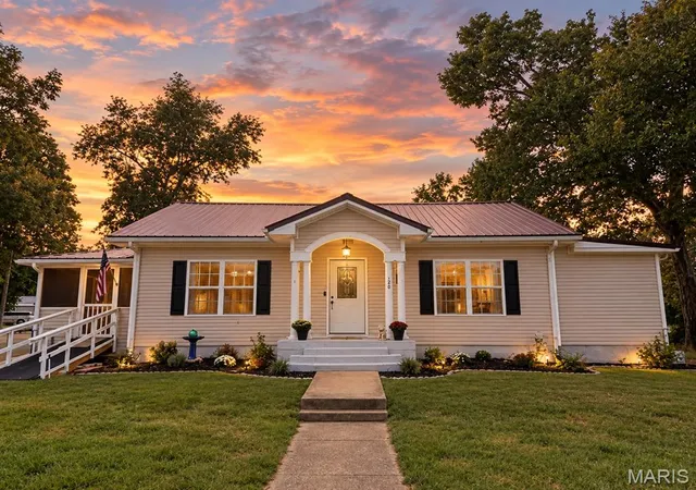 Photo 1 of Single family home for sale at 105 Twin St, Bonne Terre, MO 63628 | MLS# MIS26060815 | Listing updated on 2026-10-03