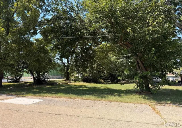 Photo 3 of Land for sale at 104 6th Street, Park Hills, MO 63601 | MLS# MIS26060821 | Listing updated on 2026-09-21