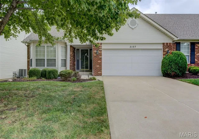 Photo 1 of Condo for sale at 2107 Mcgregor Cir, O Fallon, MO 63368 | MLS# MIS26060825 | Listing updated on 2026-09-28
