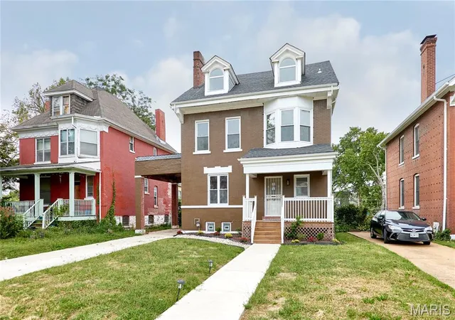 Photo 41 of Single family home for sale at 5922 Clemens Ave, Saint Louis, MO 63112 | MLS# MIS26060826 | Listing updated on 2026-10-12