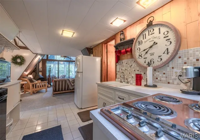 Photo 4 of Single family home for sale at 20227 Matterhorn, Warrenton, MO 63383 | MLS# MIS26060832 | Listing updated on 2026-09-22