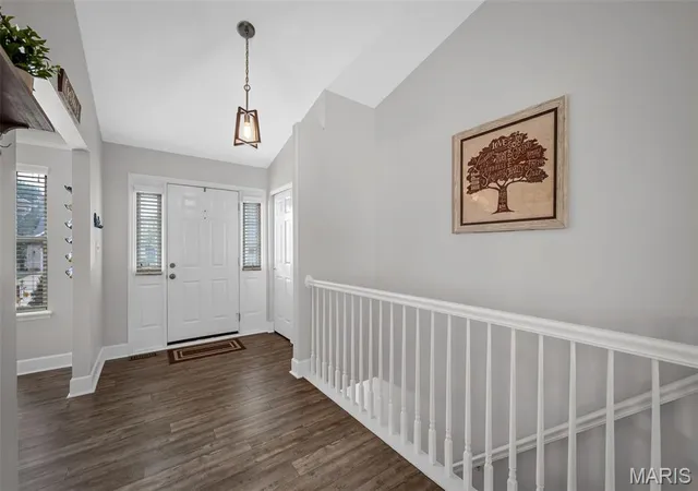 Photo 3 of Single family home for sale at 156 Old Williamsburg Pkwy, Wentzville, MO 63385 | MLS# MIS26060834 | Listing updated on 2026-10-07