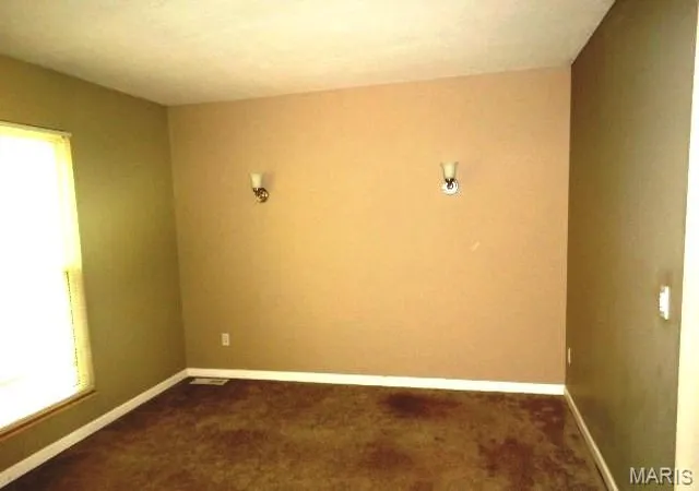 Listing Photo 5 - Condo for sale in building located at 6671 Flowerfield Ln, Florissant, MO 63033 - Unit #B