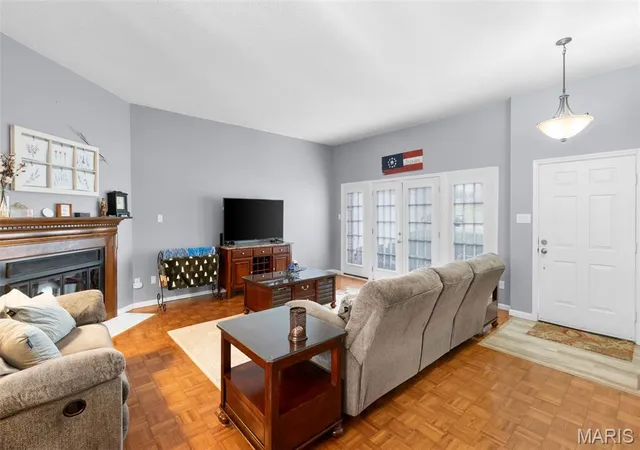 Photo 3 of Condo for sale at 212 Carriage Ct, Washington, MO 63090 | MLS# MIS26060865 | Listing updated on 2026-09-21