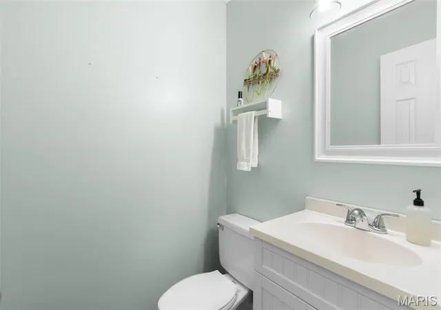 Photo 4 of Condo for sale at 212 Carriage Ct, Washington, MO 63090 | MLS# MIS26060865 | Listing updated on 2026-09-21
