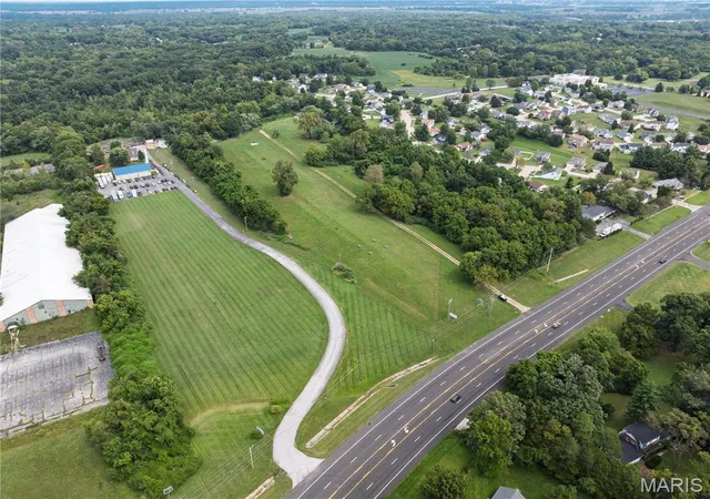 Photo 3 of Land for sale at 5185 N Highway 67, Florissant, MO 63034 | MLS# MIS26060884 | Listing updated on 2026-09-21