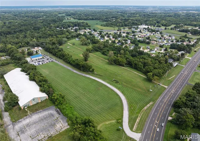 Photo 3 of Land for sale at 5185 N Highway 67, Florissant, MO 63034 | MLS# MIS26060884 | Listing updated on 2026-09-21