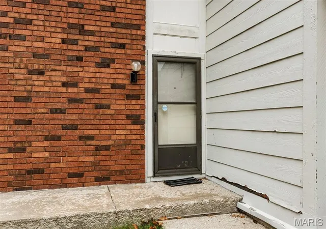 Photo 2 of Townhouse for sale at 12415 Sea Ln Dr, Florissant, MO 63033 | MLS# MIS26060886 | Listing updated on 2026-09-22