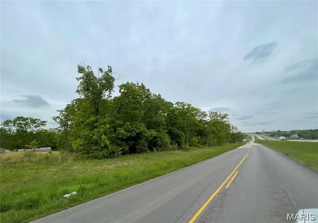 Photo 3 of Land for sale at 0 N Service Rd, Bourbon, MO 65441 | MLS# MIS26060918 | Listing updated on 2026-09-24