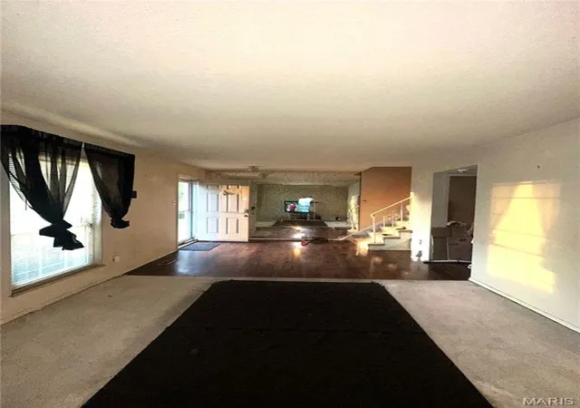Photo 2 of Condo for sale at 2084 Carefree Ln, Florissant, MO 63033 | MLS# MIS26060920 | Listing updated on 2026-09-23