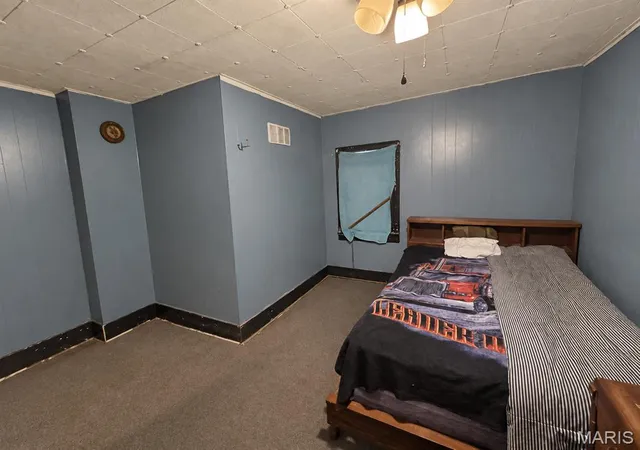 Photo 4 of Single family home for sale at 212 W Pulaski St, Richland, MO 65556 | MLS# MIS26060924 | Listing updated on 2026-09-21