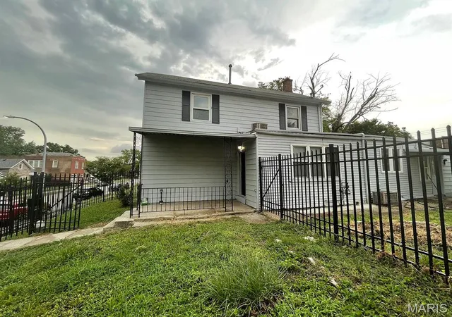 Photo 3 of Single family home for sale at 6728 Alabama Ave, Saint Louis, MO 63111 | MLS# MIS26060926 | Listing updated on 2026-09-22