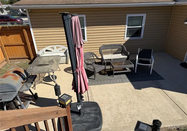 Photo 3 of Single family home for sale at 2825 Dale Ave, Granite City, IL 62040 | MLS# MIS26060939 | Listing updated on 2026-10-08