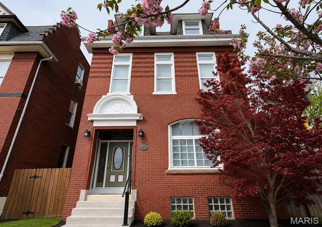 Single family home for sale at 2241 Shenandoah Ave, Saint Louis, MO 63104 | MLS# MIS26060943