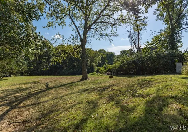 Photo 4 of Single family home for sale at 1510 Smizer Ml Rd, Fenton, MO 63026 | MLS# MIS26060949 | Listing updated on 2026-09-23