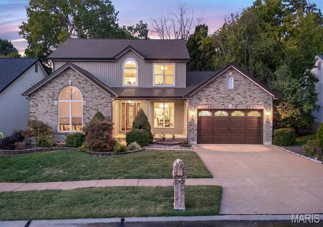 Photo 1 of Single family home for sale at 3149 Crystal Lake Dr, Saint Louis, MO 63129 | MLS# MIS26060952 | Listing updated on 2026-10-28