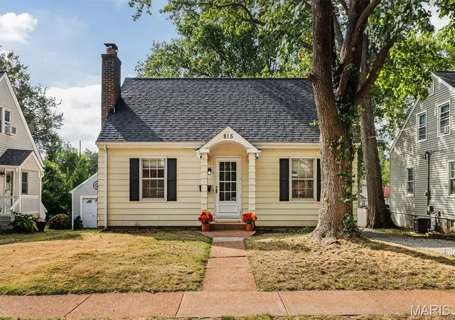 Single family home for sale at 815 Simmons Ave, Saint Louis, MO 63122 | MLS# MIS26060953