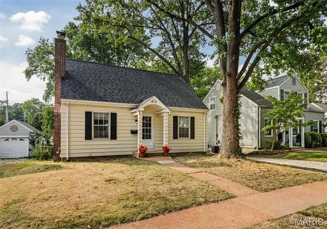 Photo 1 of Single family home for sale at 815 Simmons Ave, Saint Louis, MO 63122 | MLS# MIS26060953 | Listing updated on 2026-10-05