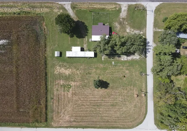 Photo 4 of Single family home for sale at 20519 State Hwy B, Wayland, MO 63472 | MLS# MIS26060959 | Listing updated on 2026-10-06