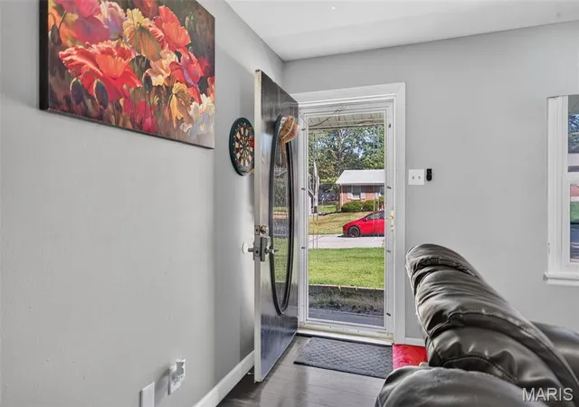 Photo 3 of Single family home for sale at 1526 St Ives, Saint Louis, MO 63136 | MLS# MIS26060961 | Listing updated on 2026-10-03
