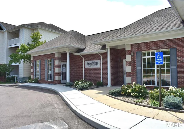 Photo 2 of Condo for sale at 31 Kassebaum Ln #304, Saint Louis, MO 63129 | MLS# MIS26060972 | Listing updated on 2026-09-22
