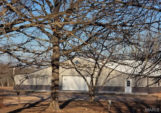 Photo 2 of Single family home for sale at 2052r State Rd Jj, Stoutland, MO 65567 | MLS# MIS26060987 | Listing updated on 2026-10-14