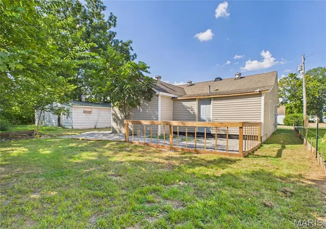 Photo 4 of Single family home for sale at 912 Nickey St, Poplar Bluff, MO 63901 | MLS# MIS26060988 | Listing updated on 2026-09-21