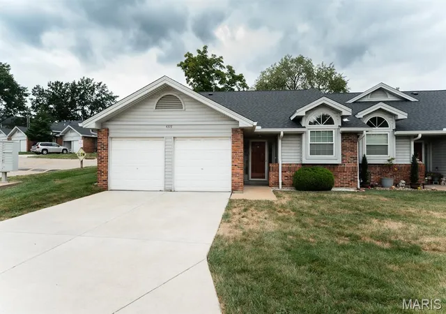 Photo 1 of Townhouse for sale at 4319 Rockspur Ct, Saint Louis, MO 63128 | MLS# MIS26061001 | Listing updated on 2026-10-07