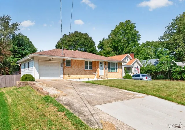 Photo 1 of Single family home for sale at 315 Morgan St, Jackson, MO 63755 | MLS# MIS26061003 | Listing updated on 2026-09-21
