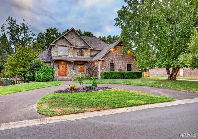 Photo 4 of Single family home for sale at 2529 Copperwood Dr, Lebanon, MO 65536 | MLS# MIS26061007 | Listing updated on 2026-09-24
