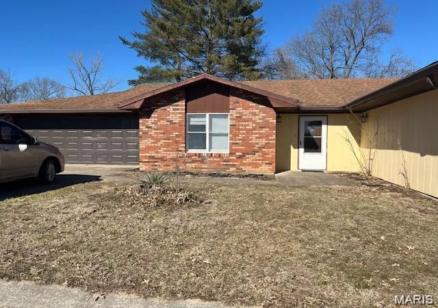 Single family home for sale at 1330 N Sprigg St #1, Cape Girardeau, MO 63701 | MLS# MIS26061009