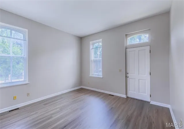 Photo 2 of Multi family home for sale at 1301 Ann Ave, Saint Louis, MO 63104 | MLS# MIS26061012 | Listing updated on 2026-09-21