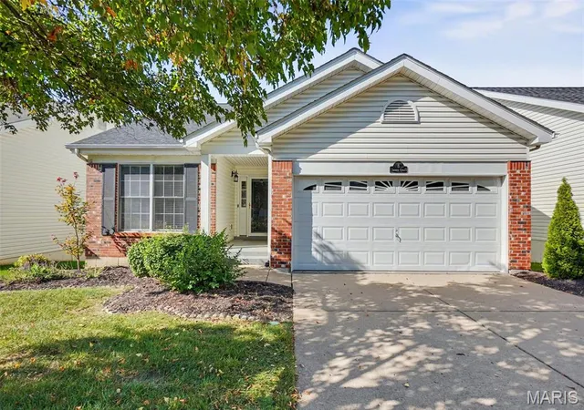 Single family home for sale at 8 Soenker Cir, Saint Peters, MO 63376 | MLS# MIS26061015