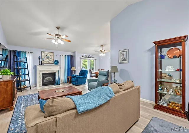 Photo 2 of Single family home for sale at 8 Soenker Cir, Saint Peters, MO 63376 | MLS# MIS26061015 | Listing updated on 2026-10-06
