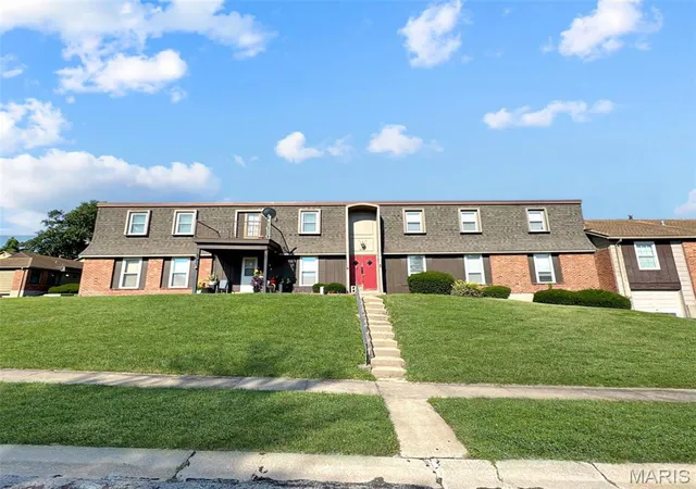 Photo 1 of Condo for sale at 6655 Blossomwood Dr #D, Florissant, MO 63033 | MLS# MIS26061017 | Listing updated on 2026-09-22