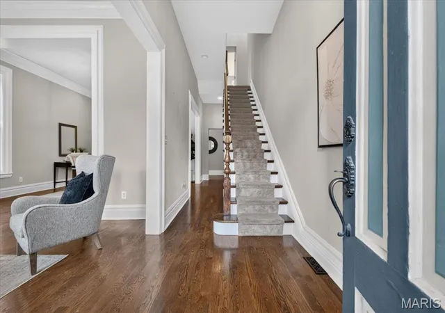 Photo 3 of Single family home for sale at 1225 Dolman St, Saint Louis, MO 63104 | MLS# MIS26061020 | Listing updated on 2026-10-17
