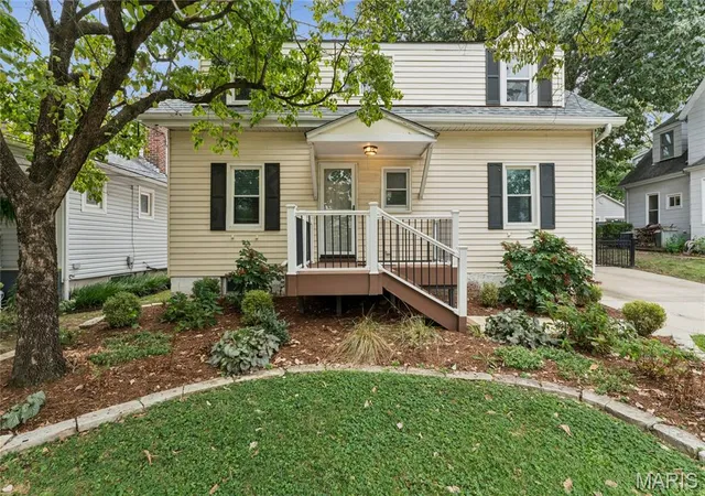 Single family home for sale at 7402 Lansdowne Ave, Saint Louis, MO 63119 | MLS# MIS26061025 | Listing updated on 2026-09-24