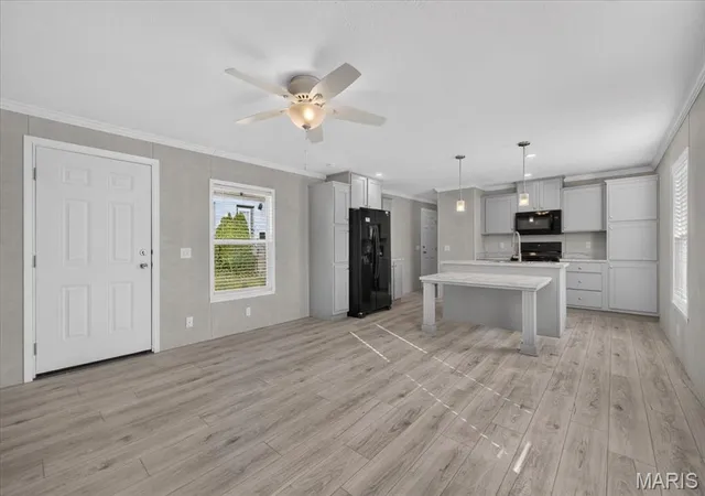 Photo 3 of Manufactured home for sale at 181 Woodland Trails Dr, Collinsville, IL 62234 | MLS# MIS26061037 | Listing updated on 2026-10-07