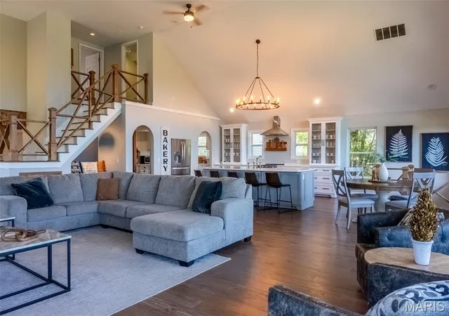 Photo 4 of House for sale at 1845 Flottmann Rd, Gerald, MO 63037 | MLS# MIS26061038 | Listing updated on 2026-09-22