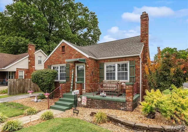 Photo 2 of Single family home for sale at 2675 Grand Ave, Granite City, IL 62040 | MLS# MIS26061044 | Listing updated on 2026-09-30