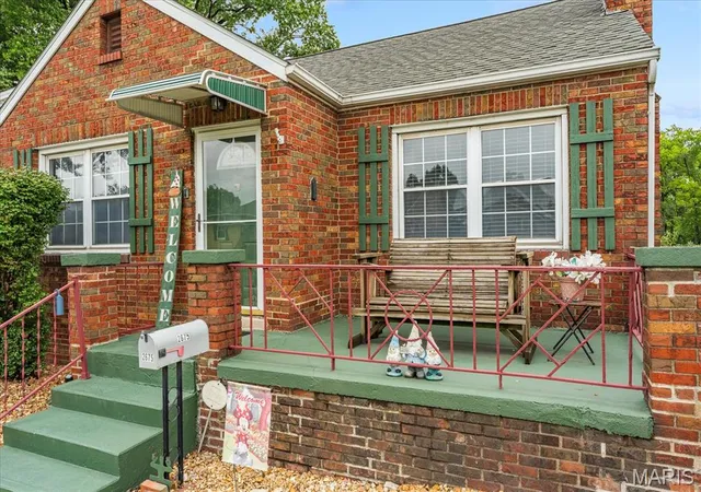Photo 4 of Single family home for sale at 2675 Grand Ave, Granite City, IL 62040 | MLS# MIS26061044 | Listing updated on 2026-09-30