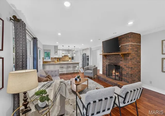 Photo 3 of Single family home for sale at 1821 Topping Rd, Saint Louis, MO 63131 | MLS# MIS26061051 | Listing updated on 2026-10-05