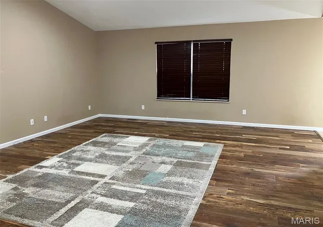 Photo 3 of Sale Pending at 506 East Brk Dr, Aviston, IL 62216 | MLS# MIS26061052 | Listing updated on 2026-09-27