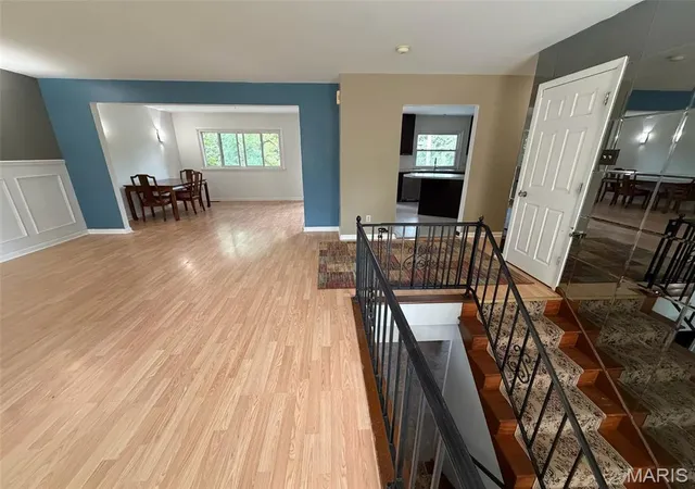 Photo 2 of Single family home for sale at 12264 Belwyn Dr, Saint Louis, MO 63146 | MLS# MIS26061064 | Listing updated on 2026-09-28
