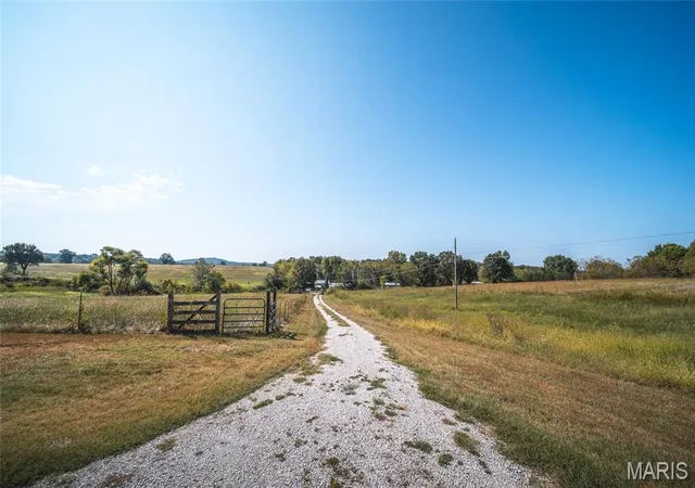 Photo 30 of Sale Pending at 13001 County Rd 7240, Newburg, MO 65550 | MLS# MIS26061066 | Listing updated on 2026-10-06