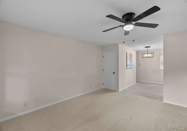 Photo 3 of Single family home for sale at 2007 Hungerford Dr, Florissant, MO 63031 | MLS# MIS26061071 | Listing updated on 2026-09-23